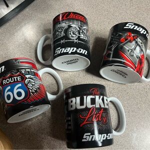 Snap Themed Coffee Mug Set - Black and Red